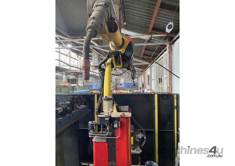 Ferris Wheel Setup Welding Robot – Fanuc Arcmate 100iD/10L Automated