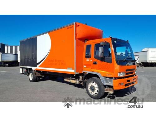 caption Isuzu F3 FTR