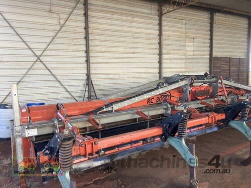 caption (8669) Howard RC3000 Rotary hoe