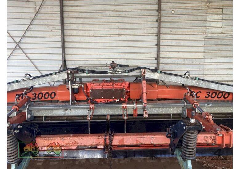 caption (8669) Howard RC3000 Rotary hoe