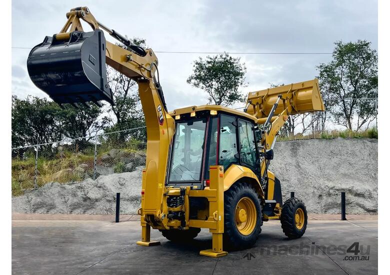 caption Caterpillar 424 Backhoe Loader 2024