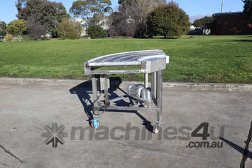 Stainless Steel Curved Corner Motorised Conveyor - 1m Travel