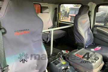 2015 Isuzu FTR900 Premium Dual Cab Crane Tipper