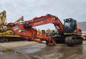 2020 HITACHI ZX290LC-5 29T EXCAVATOR (E256) WITH HITCH, BUCKETS, CIVIL SPEC AND 5470 HOURS
