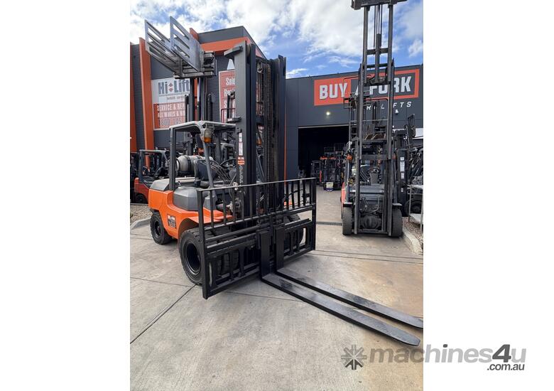 2008 4.5T Toyota Standard Mast