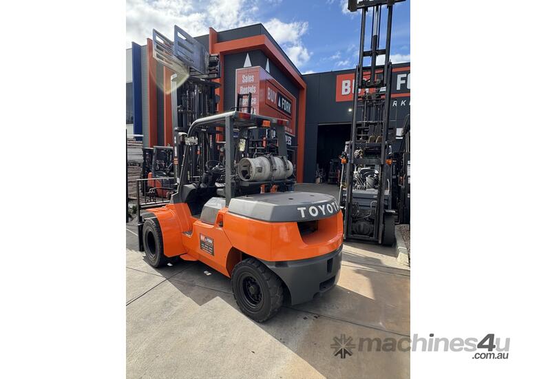 2008 4.5T Toyota Standard Mast