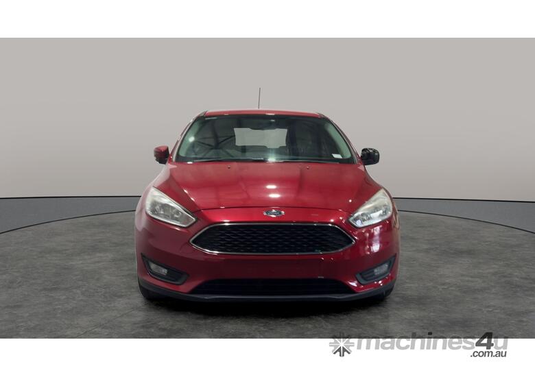 caption 2016 Ford Focus Trend Petrol