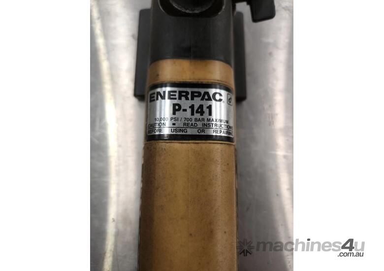 Enerpac P141 Single Speed, Lightweight Hydraulic Hand Pump
