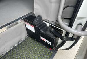 2005 Toyota Coaster Bus T/Diesel (Manual)