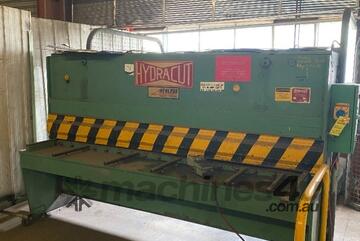 Hydracut Sheet Metal Guillotine