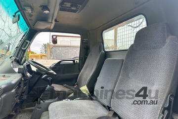 2005 Isuzu N3 NQR Flat Top Crane