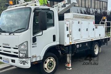   2009 Isuzu 450
