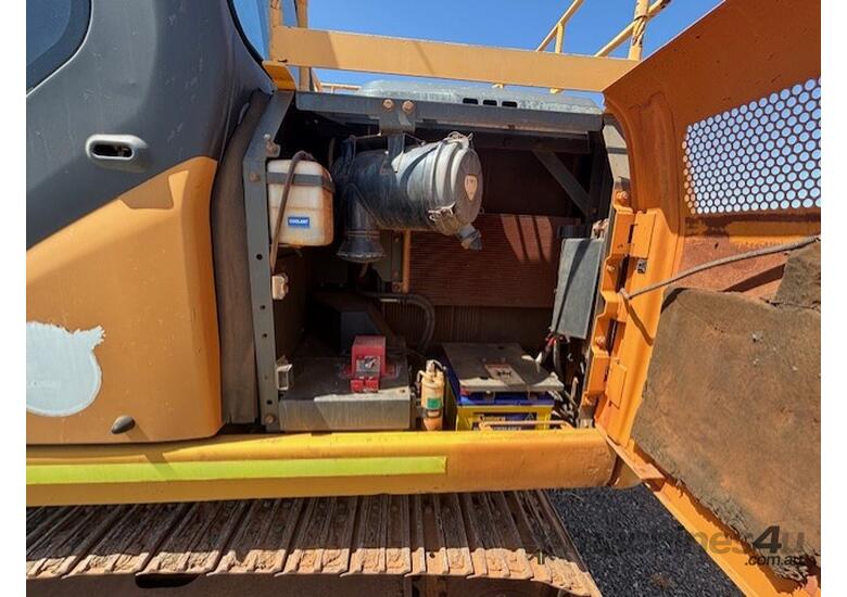 Case CX130B Excavator