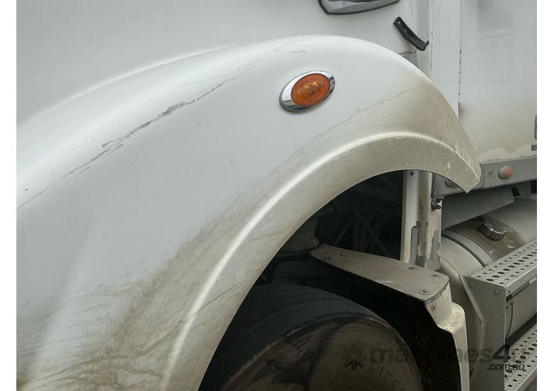 2014 Freightliner Coronado Tipper Day Cab