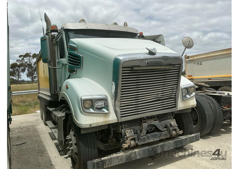 2014 Freightliner Coronado Tipper Day Cab