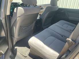 2009 Toyota Landcruiser GXL Diesel - picture1' - Click to enlarge