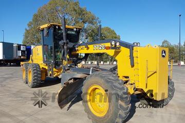 John Deere   772G 6WD