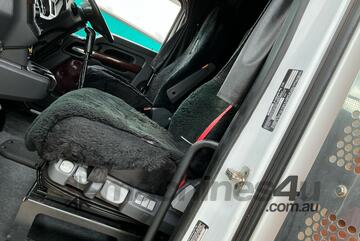 2020 Kenworth T610SAR Prime Mover Sleeper Cab