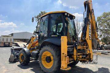 Jcb   3CX 4x4 Backhoe/Loader