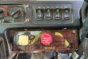 2018 Kenworth T359 Cab Chassis