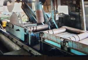 Used Large Break Down sawmill with carage
