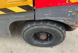 2015 TCM FD30T Forklift