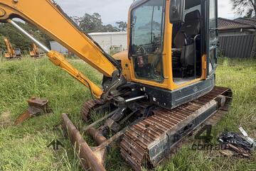 Hyundai X80CR-9 Hydraulic Excavator