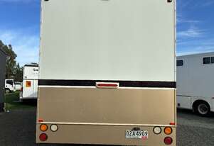 Hino 2003   U414 Motor Home