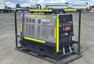 LINCOLN AIR VANTAGE 500 WELDER