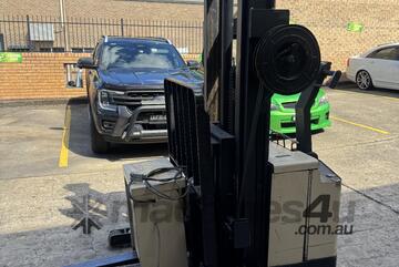 Crown Walkie Reach 2 Year old Battery under $4600