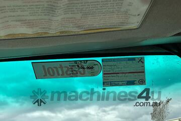 Isuzu 2011   NPR 450 Tipper