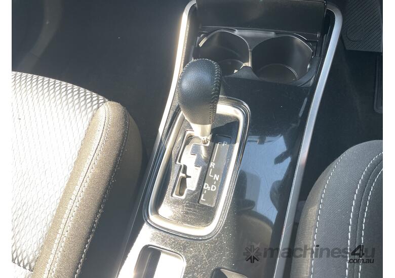 2020 Mitsubishi Outlander ES Petrol