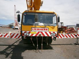 1994 LIEBHERR LTM 1080N ALL TERRAIN CRANE - picture0' - Click to enlarge