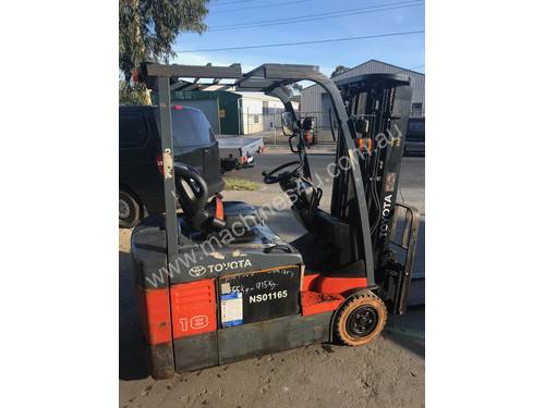 Used Toyota 7FBE18 Electric forklift 
