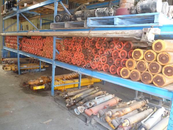 caption Unused Conveyor Rollers