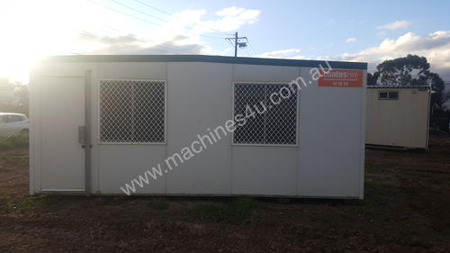 Used 6m x 3m Portable Building 