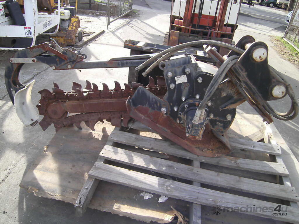 Used 2010 digger digger trencher attachment bigfoot Excavator Saw in