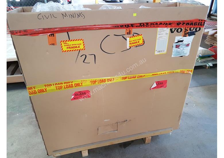 caption Volvo Loader Windshield 11104449