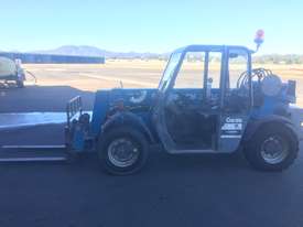 Genie GTH-2306 telehandler - picture1' - Click to enlarge