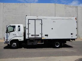 Mitsubishi FK600 Fighter Refrigerated Truck - picture0' - Click to enlarge