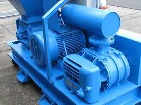 Rotary Valve Feeder with Roots Blower - Pneuvay - picture2' - Click to enlarge