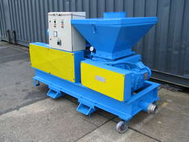 Rotary Valve Feeder with Roots Blower - Pneuvay - picture0' - Click to enlarge