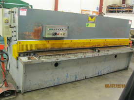 Metalmaster 3.2m x 6mm Hydraulic Guillotine - picture2' - Click to enlarge