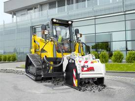 NEW 1101cp Skid Steer - picture0' - Click to enlarge