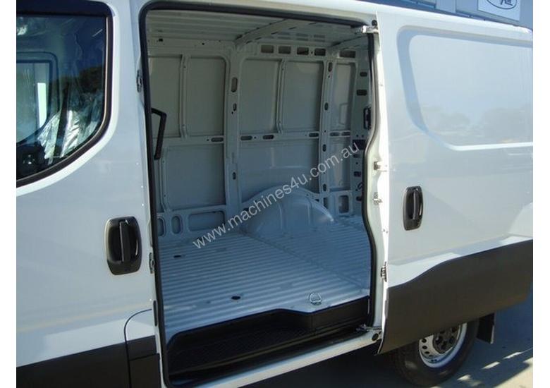 caption Iveco DAILY 35S13 Van