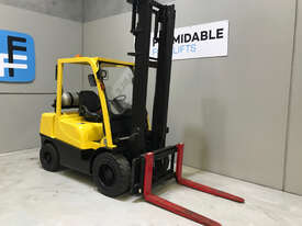 Hyster H3.50 LPG / Petrol Counterbalance Forklift - picture1' - Click to enlarge
