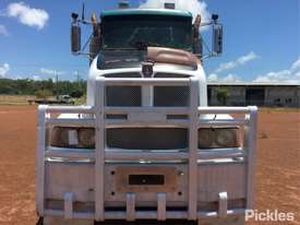 2004 Kenworth T604 - picture1' - Click to enlarge
