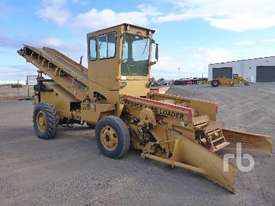 ATHEY 712D Windrow Elevator - picture2' - Click to enlarge