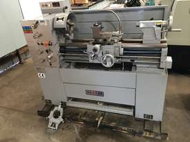 Metal Center Lathe 415 volt 3 Phase - picture0' - Click to enlarge
