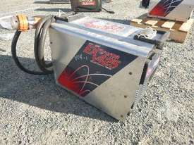 MILLER ELECTRIC EX 425 Welder - picture0' - Click to enlarge